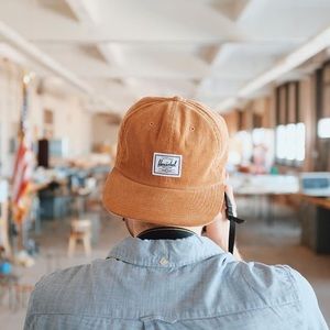 🐻 Herschel Corduroy 6 Panel Hat 🐻